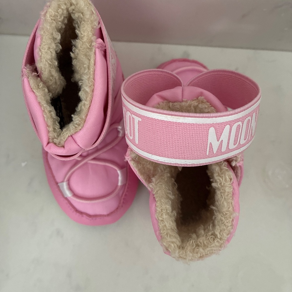Infant pink Original Moon Boot - Picture 3 of 4